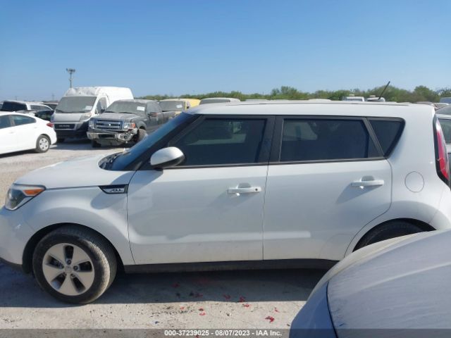 KNDJN2A21G7376564 KIA Soul Base