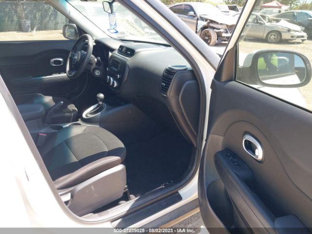 KNDJN2A21G7376564 KIA Soul Base