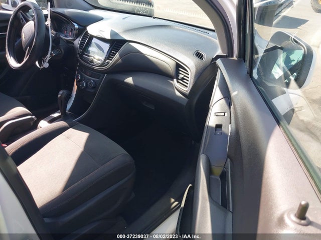 Chevrolet TRAX LS 2017 3GNCJKSB0HL224217 Image 7