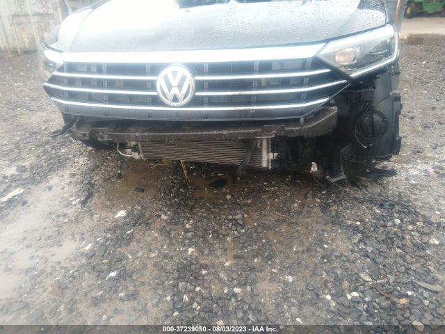 3VWG57BU0KM087629 Volkswagen Jetta Sel Premium