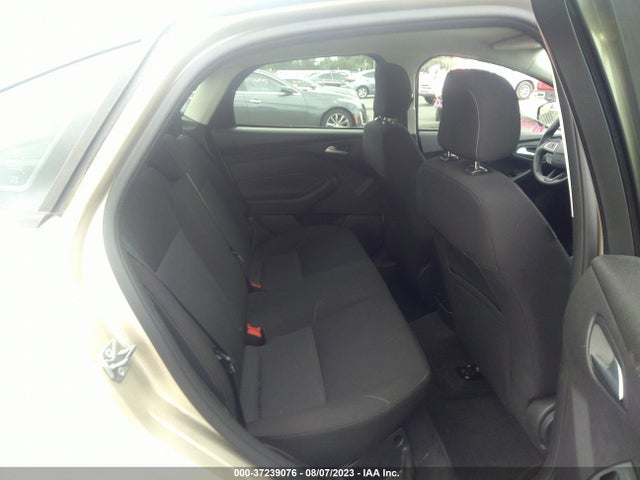 2018 FORD FOCUS SE VIN: 1FADP3F2XJL278000