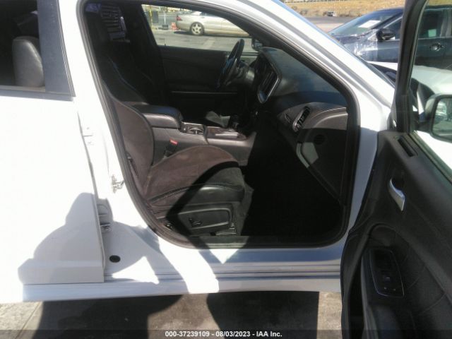 2019 DODGE CHARGER 2C3CDXGJ0KH742720 Photo 4