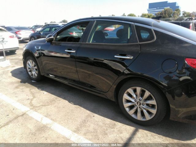 5XXGT4L30JG265679 KIA Optima Lx