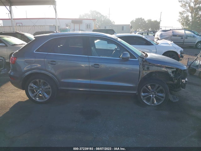 WA1EFCFS4GR019777 Audi Q3 Premium Plus