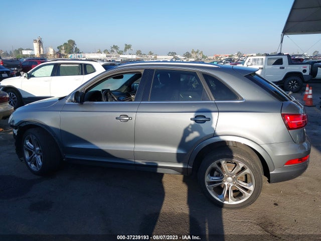 WA1EFCFS4GR019777 Audi Q3 Premium Plus