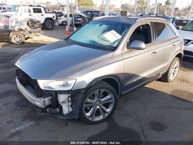 WA1EFCFS4GR019777 Audi Q3 Premium Plus
