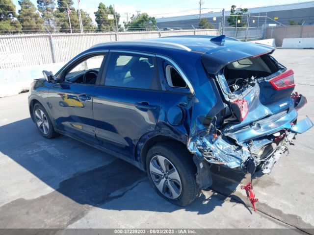 KNDCB3LC8H5094593 KIA NIRO LX