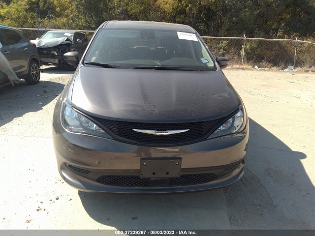 2C4RC1CG9PR533977 Chrysler Voyager Lx
