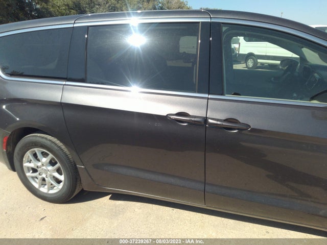 2C4RC1CG9PR533977 Chrysler Voyager Lx