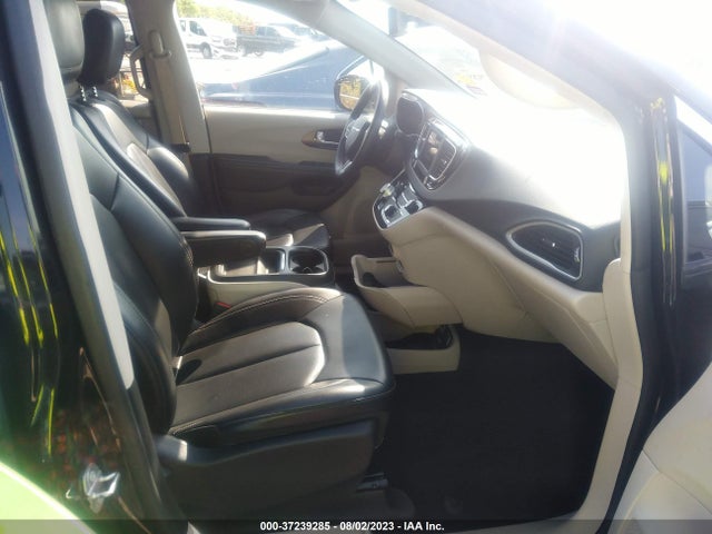 2C4RC1DG0MR506676 Chrysler Voyager Lxi