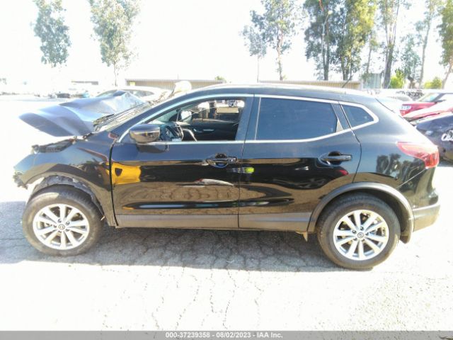 JN1BJ1CP0KW242049 Nissan Rogue Sport Sv