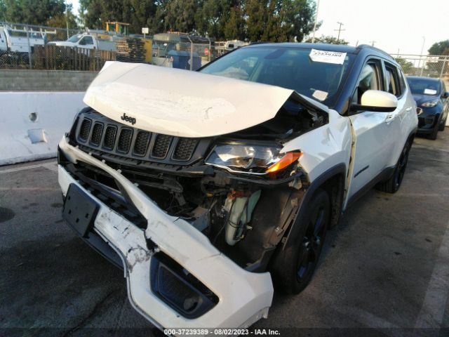 3C4NJCBB6KT615175 Jeep Compass Altitude
