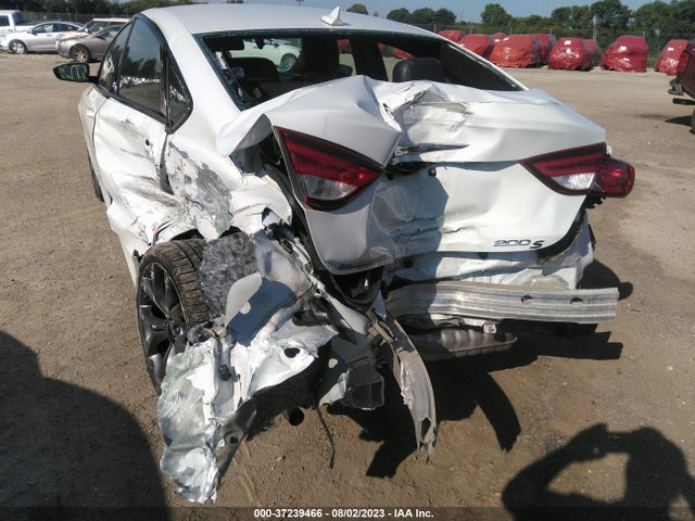 1C3CCCBBXFN634971 Chrysler 200 S