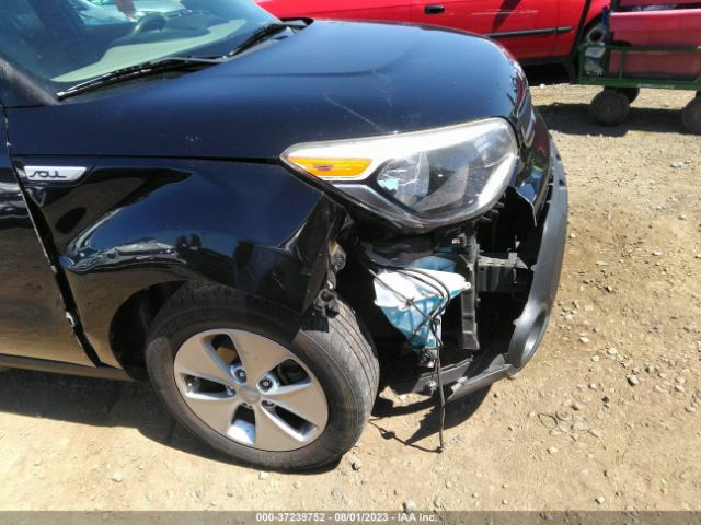 KNDJN2A20F7194482 KIA Soul Base