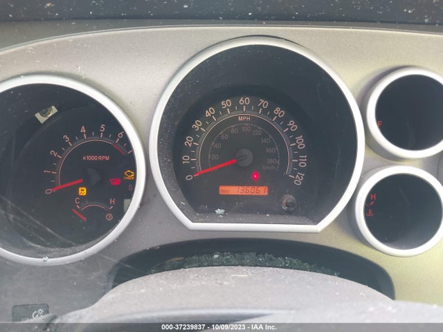 Toyota Sequoia Sr5 2017 5TDBY5G10HS150079 Image 10