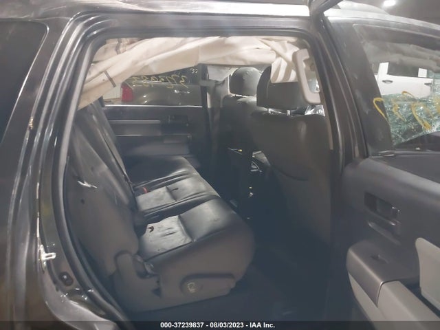 Toyota Sequoia Sr5 2017 5TDBY5G10HS150079 Image 11