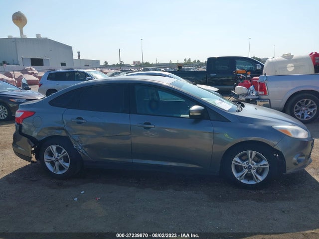 2014 FORD FOCUS SE VIN: 1FADP3F22EL451577