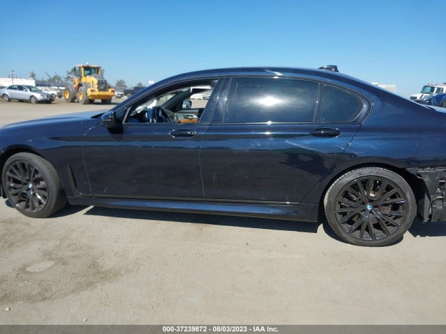 BMW 7 Series 750i Xdrive 2022 аукцион фото