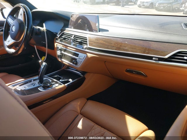 BMW 7 Series 750i Xdrive 2022 аукцион фото