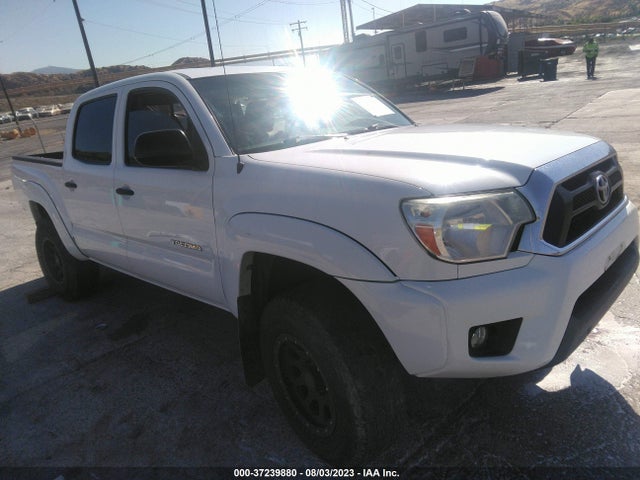 2015 3TMJU4GN3FM181473 main image