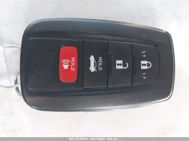 Toyota Corolla Hybrid Le 2021 JTDEAMDEXMJ011071 Image 3
