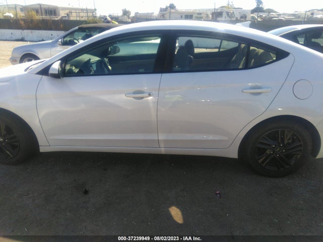 2019 HYUNDAI ELANTRA SEL VIN: 5NPD84LFXKH442145