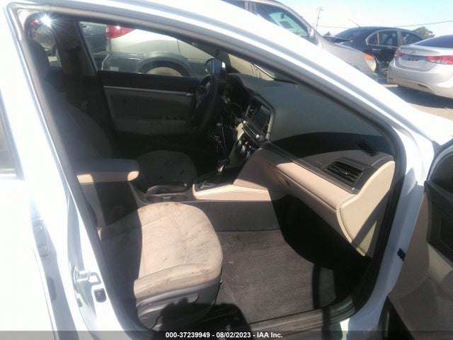 2019 HYUNDAI ELANTRA SEL VIN: 5NPD84LFXKH442145