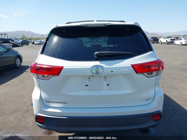 Toyota Highlander Le 2019 5TDZZRFHXKS354218 Image 9