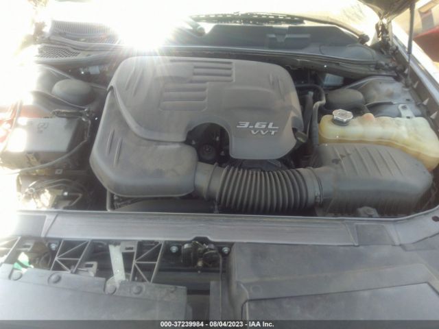 2C3CDZAG7JH172447 Dodge Challenger Sxt