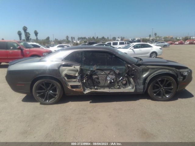 2C3CDZAG7JH172447 Dodge Challenger Sxt