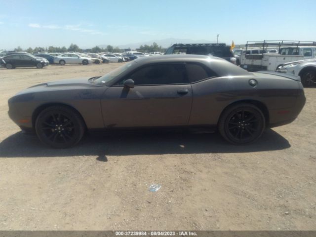 2C3CDZAG7JH172447 Dodge Challenger Sxt