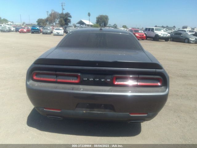 2C3CDZAG7JH172447 Dodge Challenger Sxt
