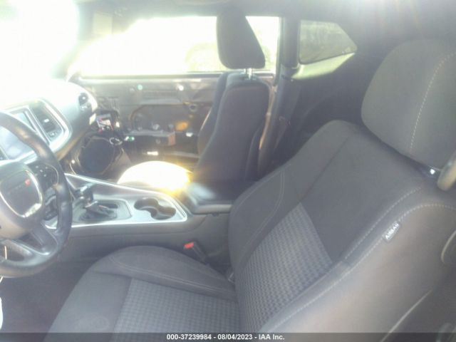 2C3CDZAG7JH172447 Dodge Challenger Sxt