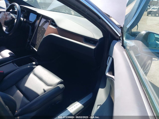 Tesla Model S Long Range 2020 5YJSA1E28LF411111 Image 12