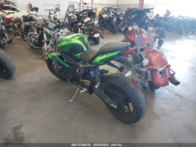 2014 TRIUMPH MOTORCYCLE STREET TRIPLE SMTL02NE8ET609163 Photo 2