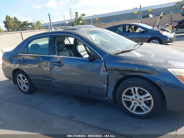 2006 HONDA ACCORD SDN EX-L VIN: 1HGCM56886A182742