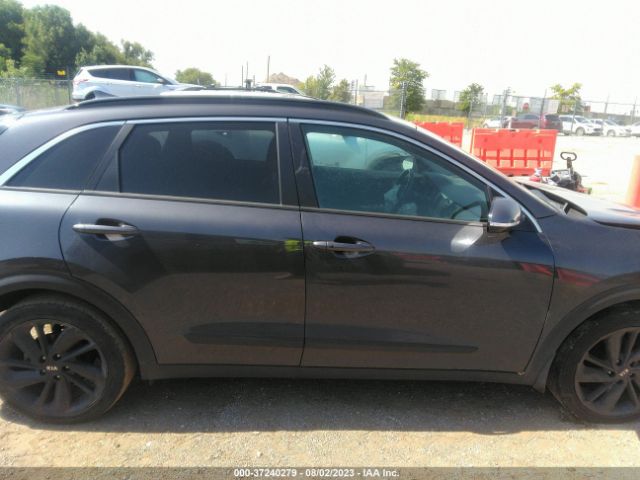 KNDCC3LC9J5133789 KIA NIRO EX