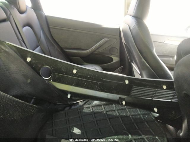 5YJ3E1EA8PF385020 Tesla MODEL 3