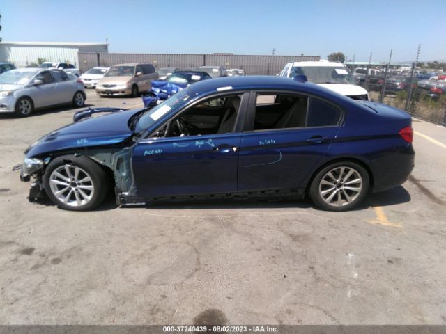 WBA8A9C3XHK864741 BMW 3 Series 320i