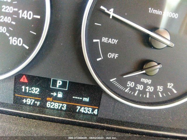 WBA8A9C3XHK864741 BMW 3 Series 320i