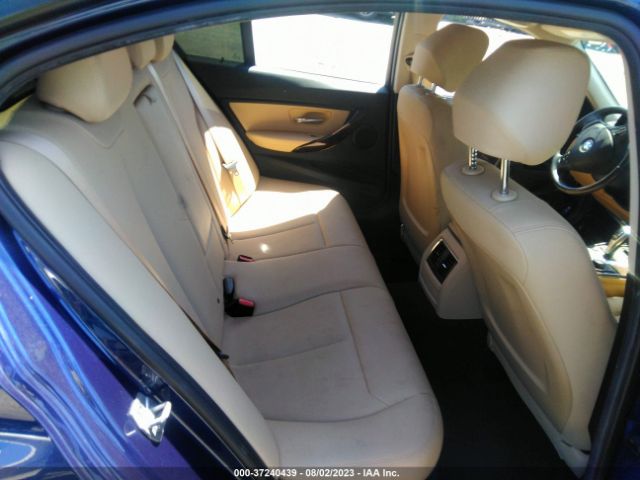 WBA8A9C3XHK864741 BMW 3 Series 320i