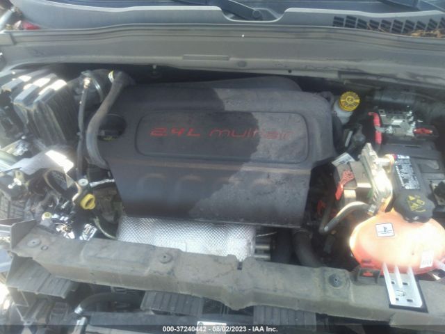 ZACCJABB8JPH81473 Jeep Renegade Latitude
