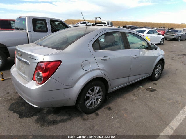 Chevrolet SONIC LT 2014 1G1JC5SH9E4175108 Image 5