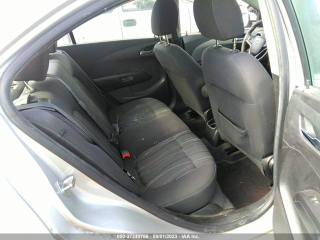 Chevrolet SONIC LT 2014 1G1JC5SH9E4175108 Image 9