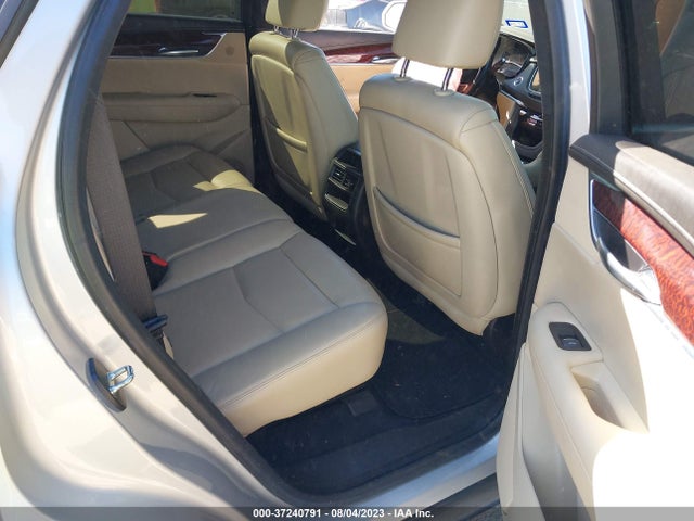 2018 CADILLAC XT5 LUXURY FWD VIN: 1GYKNCRSXJZ198285