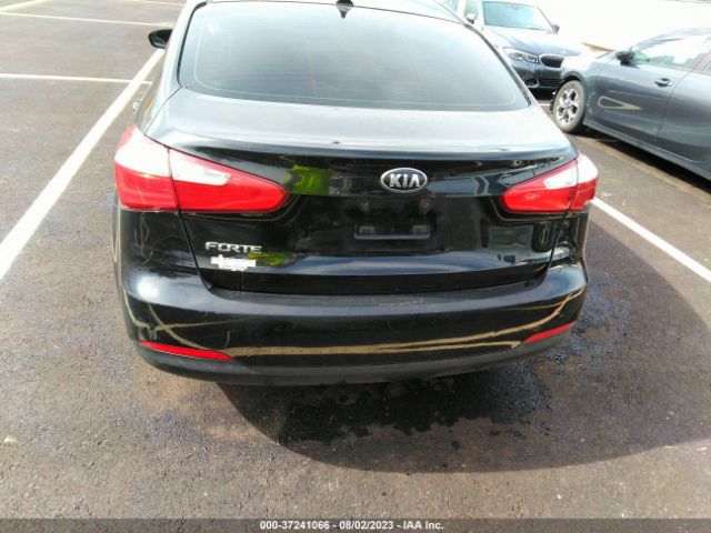 KNAFK4A66G5555222 KIA FORTE LX