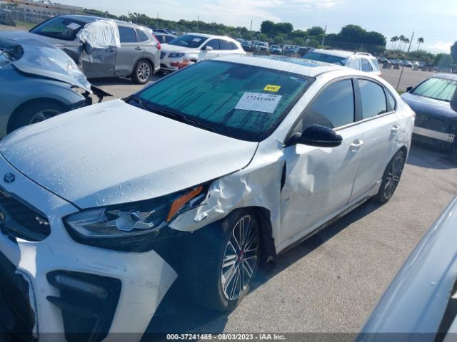 3KPF44AC9ME397798 KIA FORTE GT