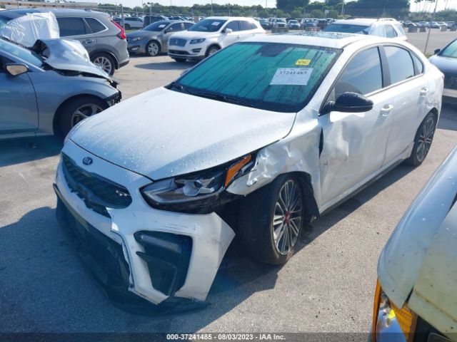3KPF44AC9ME397798 KIA FORTE GT