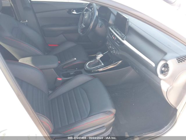 3KPF44AC9ME397798 KIA FORTE GT