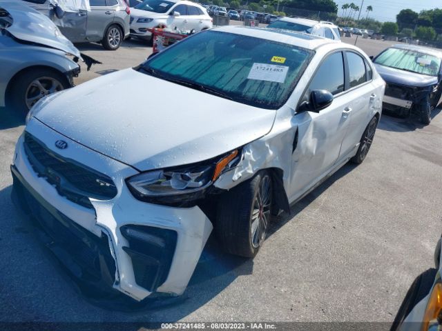3KPF44AC9ME397798 KIA FORTE GT